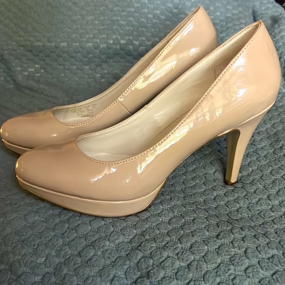 Nickels Denny Heels - Picture 3 of 12